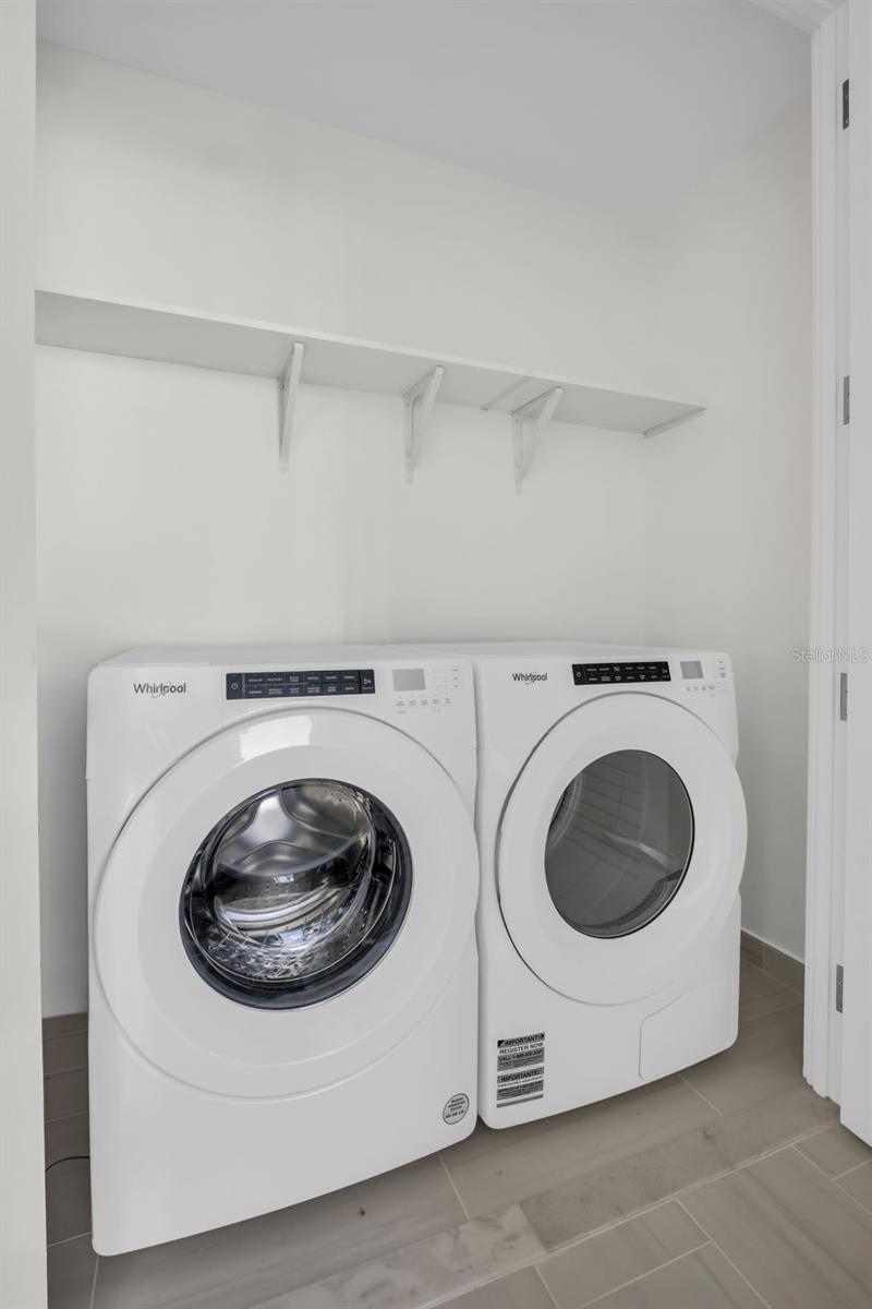 400 CENTRAL - Residential