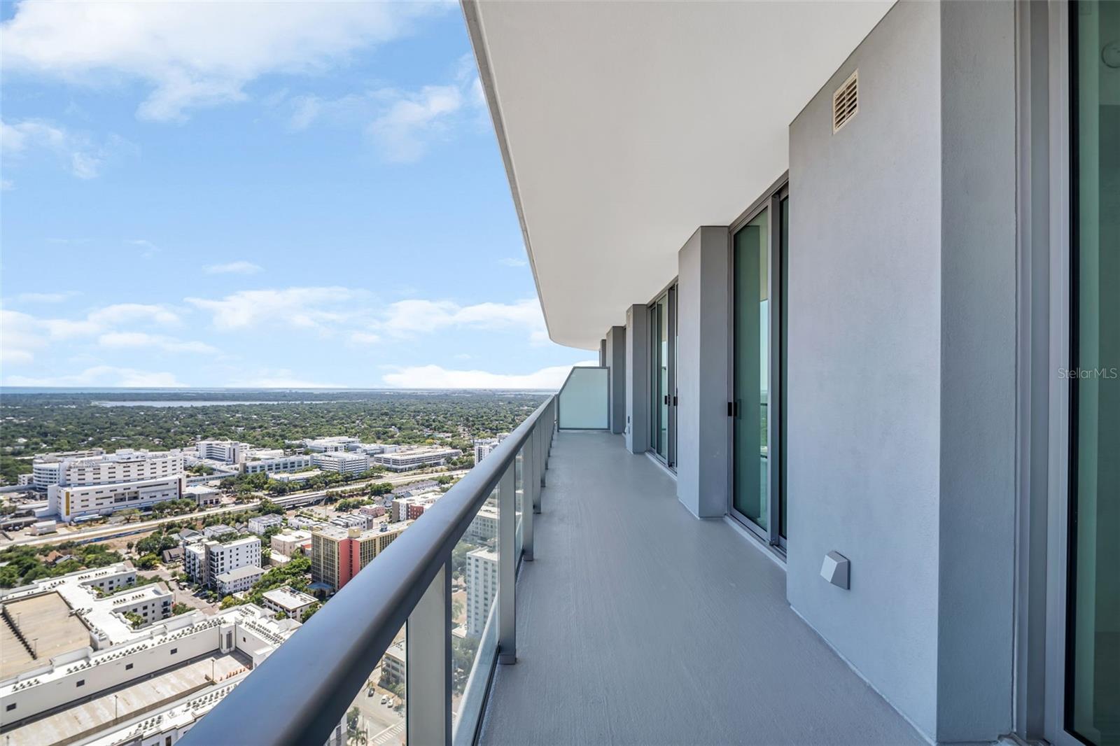 400 CENTRAL - Residential