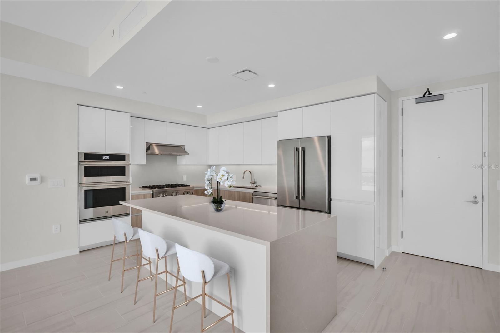 400 CENTRAL - Residential