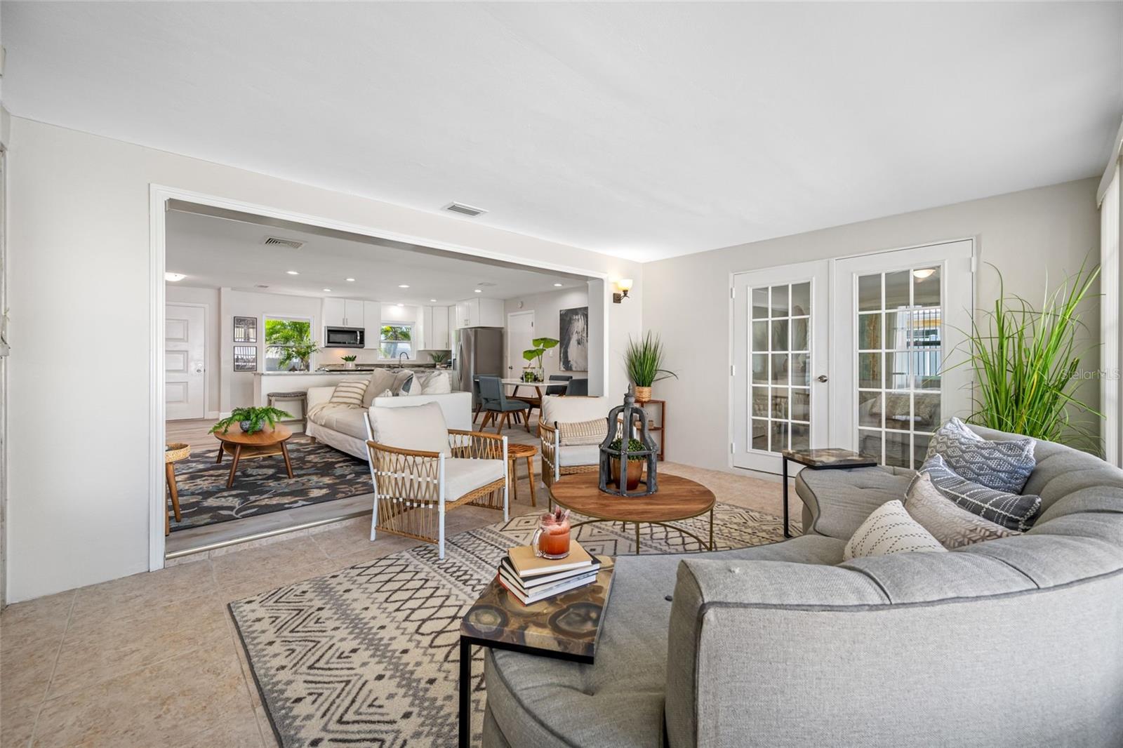 WILLIAMSDALE SQUARE 4TH ADD - Residential