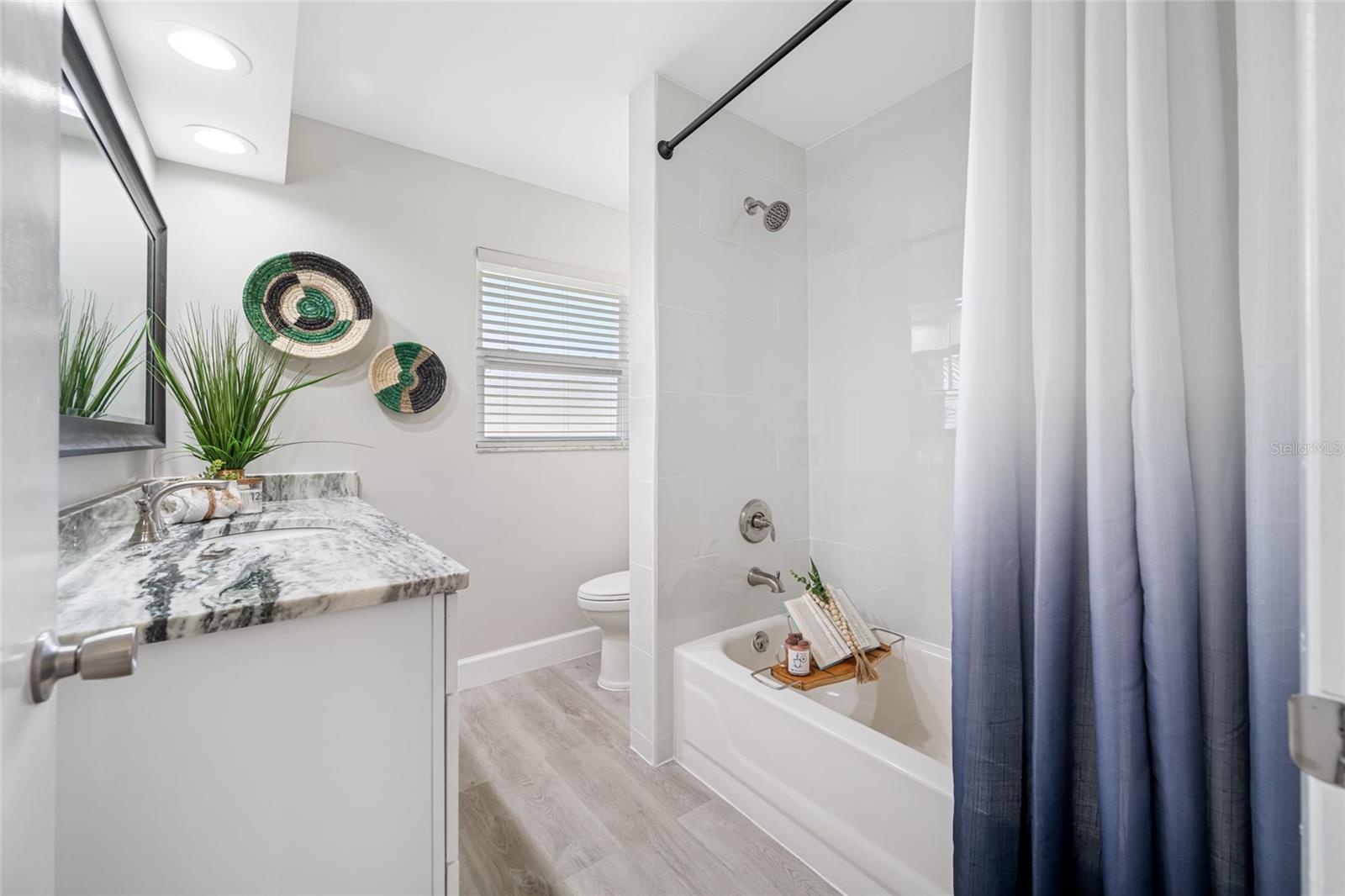 WILLIAMSDALE SQUARE 4TH ADD - Residential