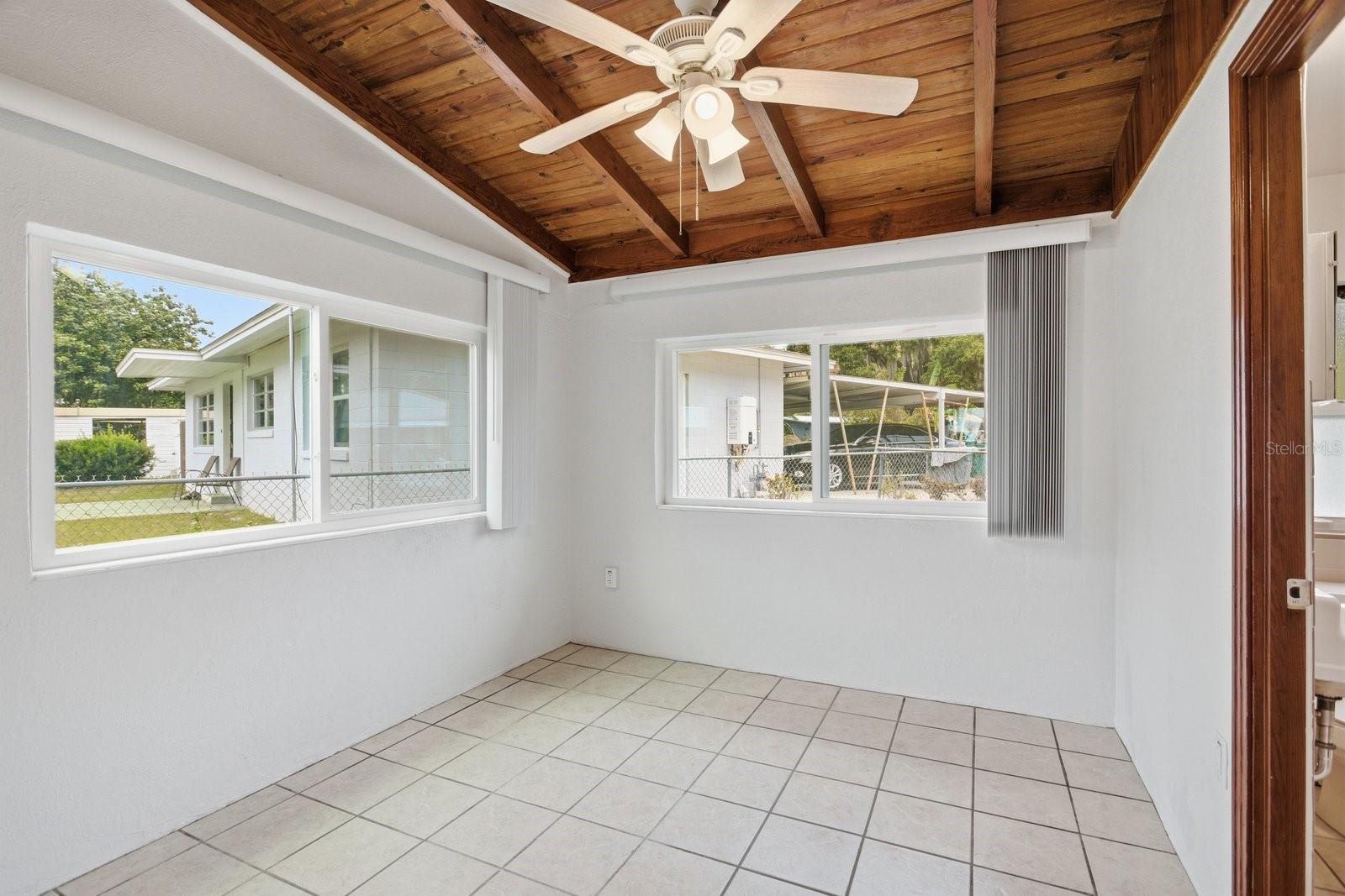 EUSTIS LAKE EUSTIS SUNSET VIEW - Residential Lease