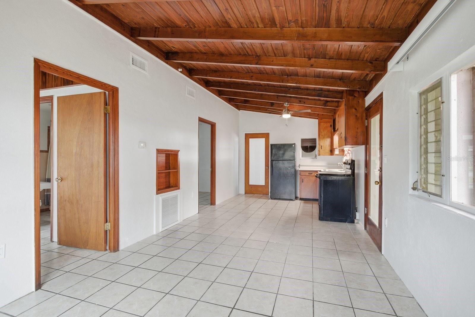 EUSTIS LAKE EUSTIS SUNSET VIEW - Residential Lease