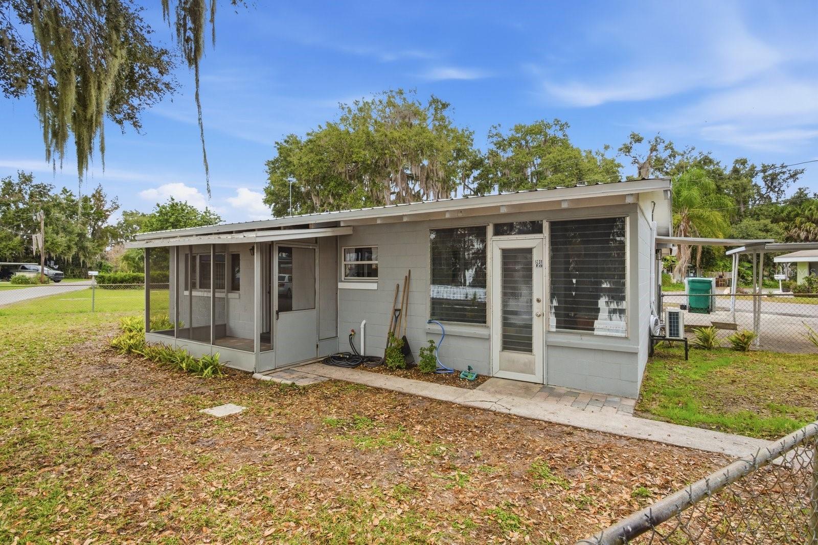 EUSTIS LAKE EUSTIS SUNSET VIEW - Residential Lease