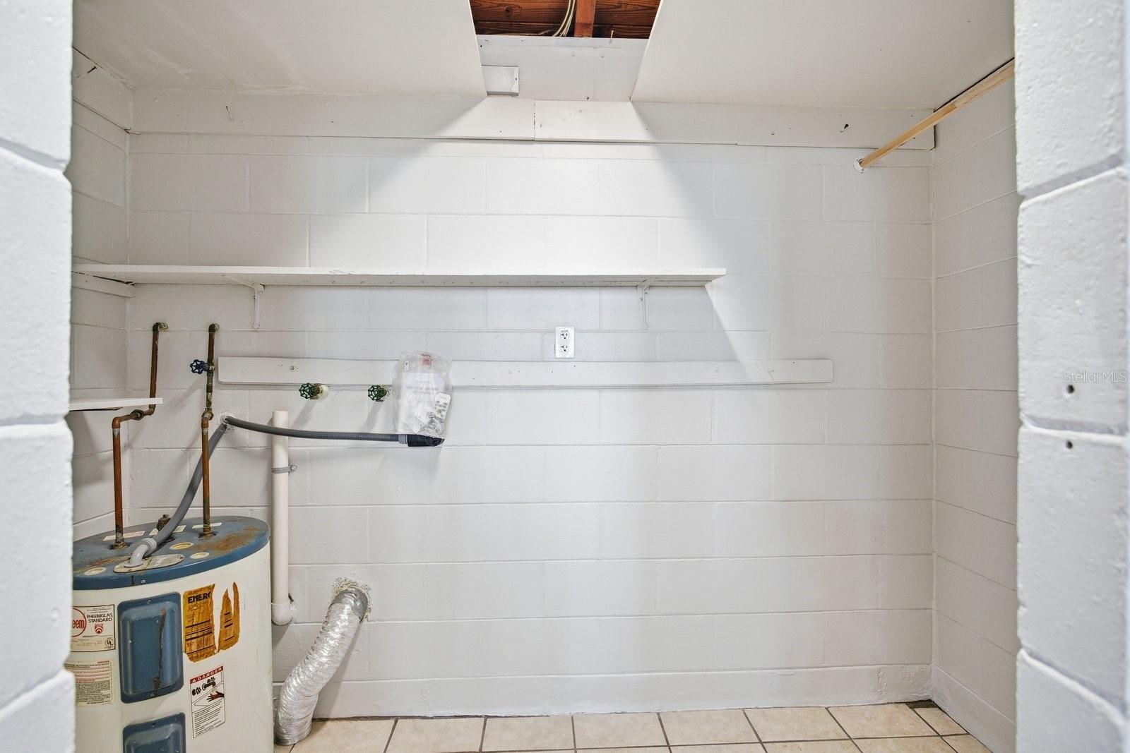 EUSTIS LAKE EUSTIS SUNSET VIEW - Residential Lease