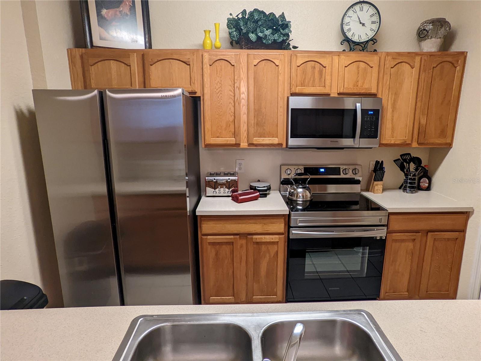 2817 ALMATON LOOP 304