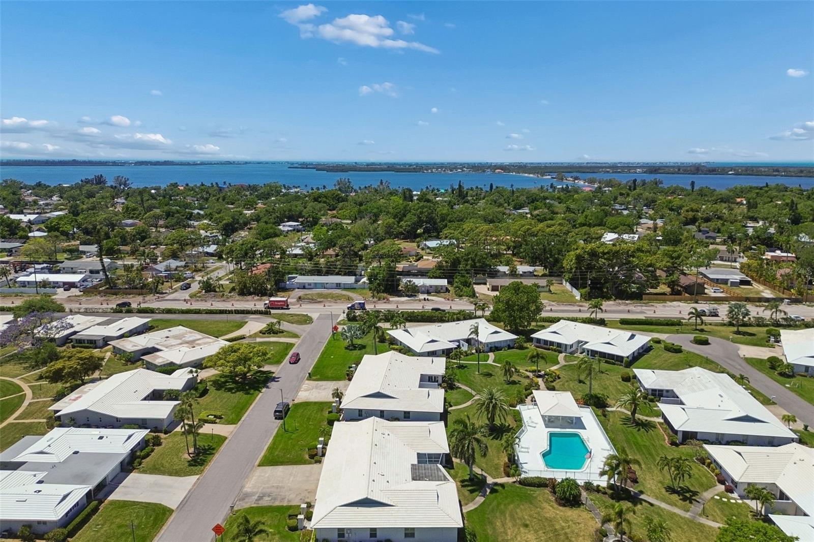 VILLAGE GREEN - Residential