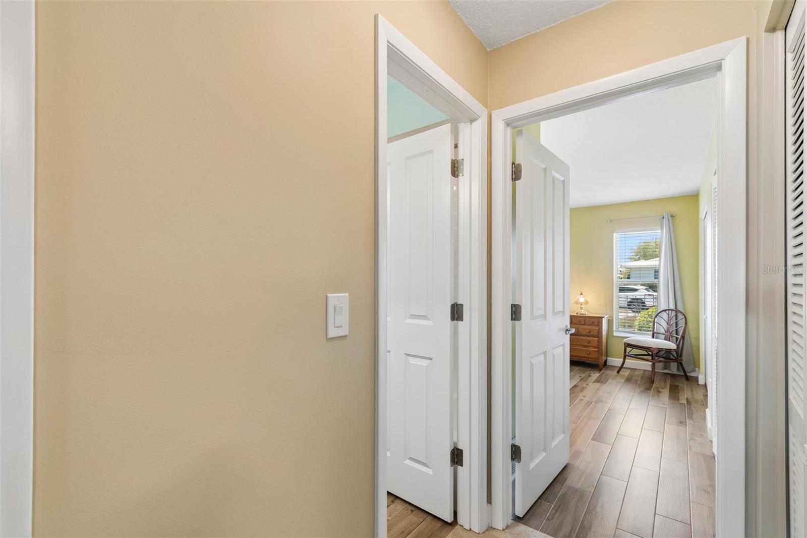 VILLAGE GREEN - Residential