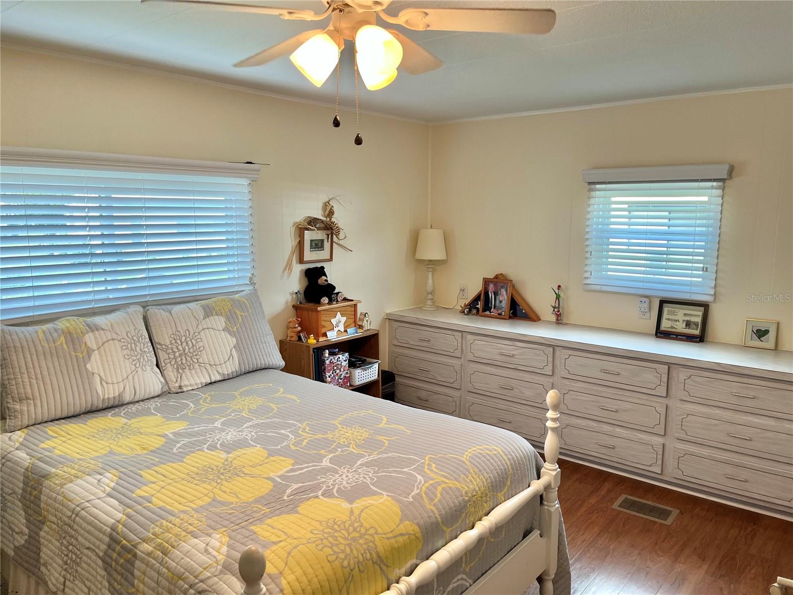 HAWTHORNE AT LEESBURG A COOP - Residential