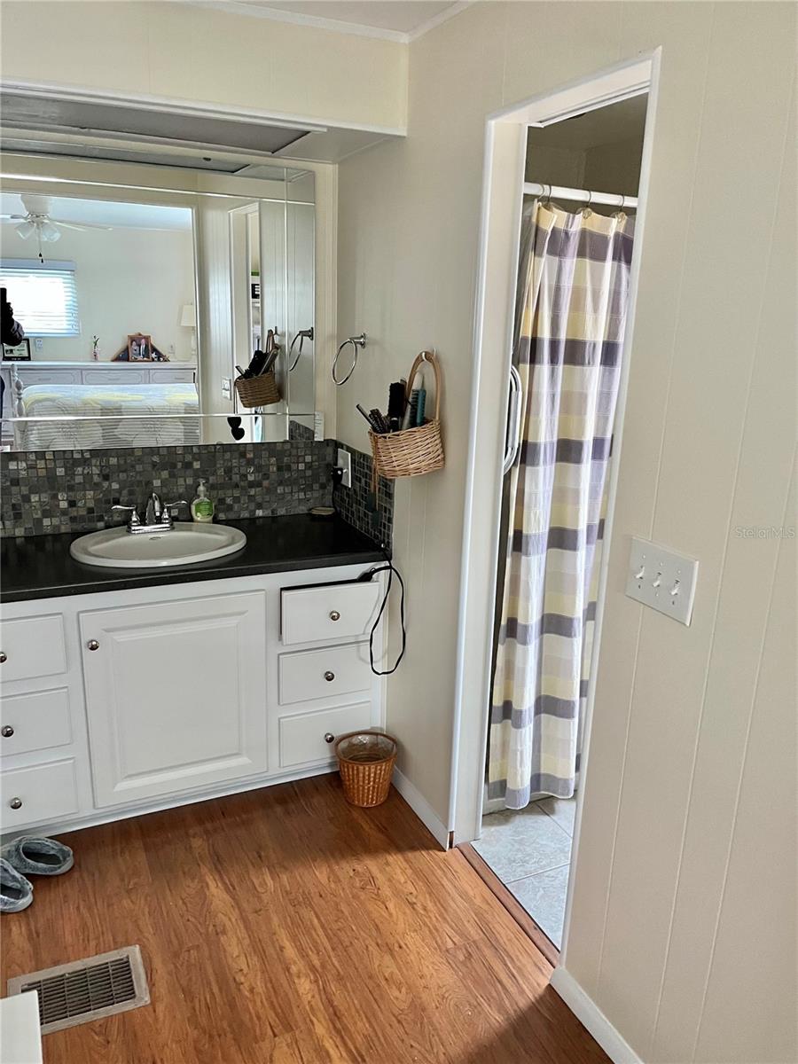 HAWTHORNE AT LEESBURG A COOP - Residential