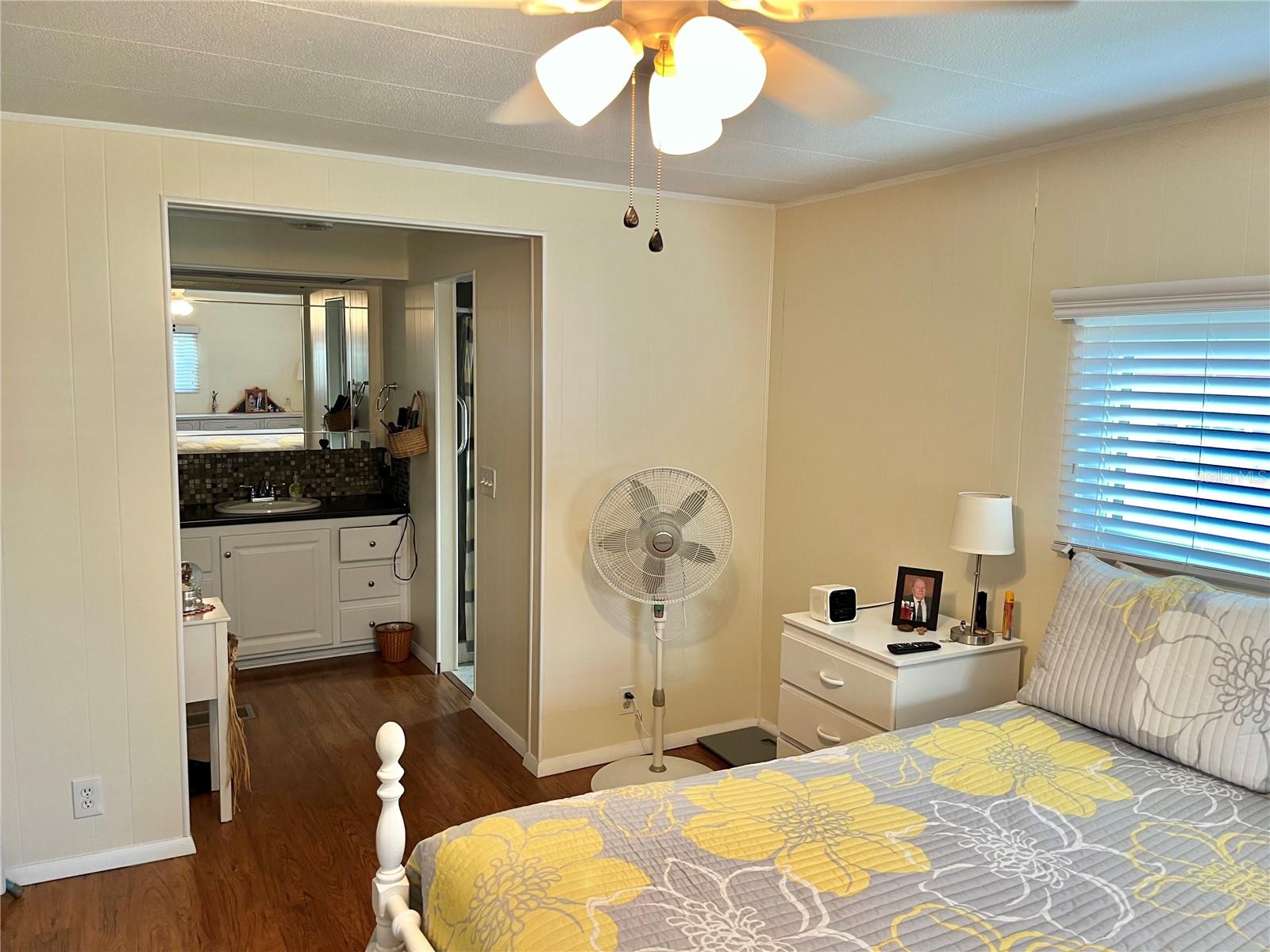 HAWTHORNE AT LEESBURG A COOP - Residential