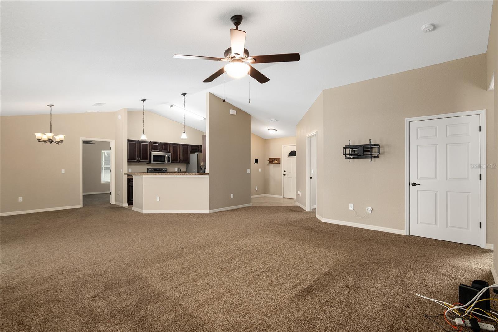 MARION OAKS UN 05 - Residential