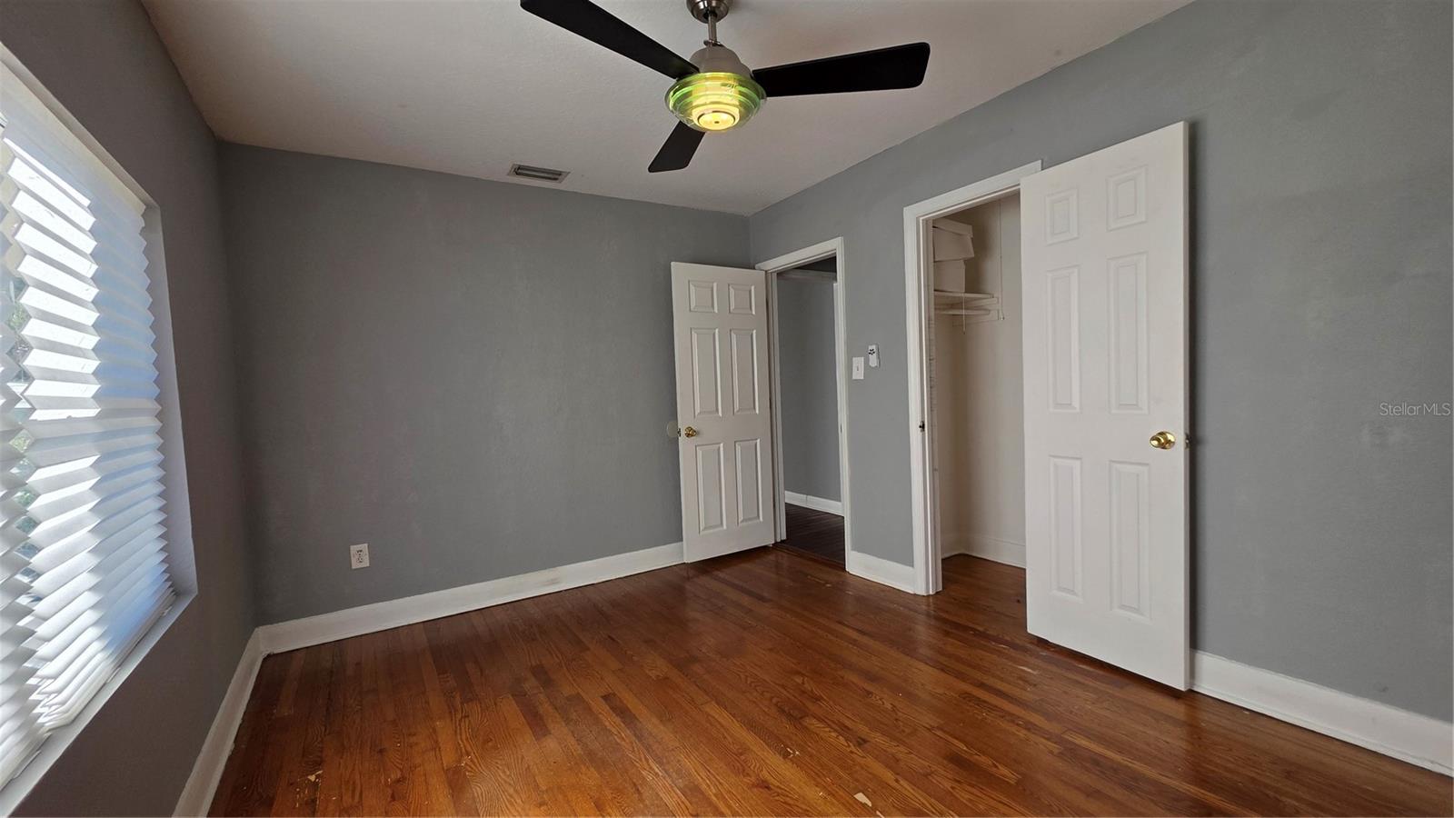 SHAWDOWLAWN 1ST ADD - Residential Lease