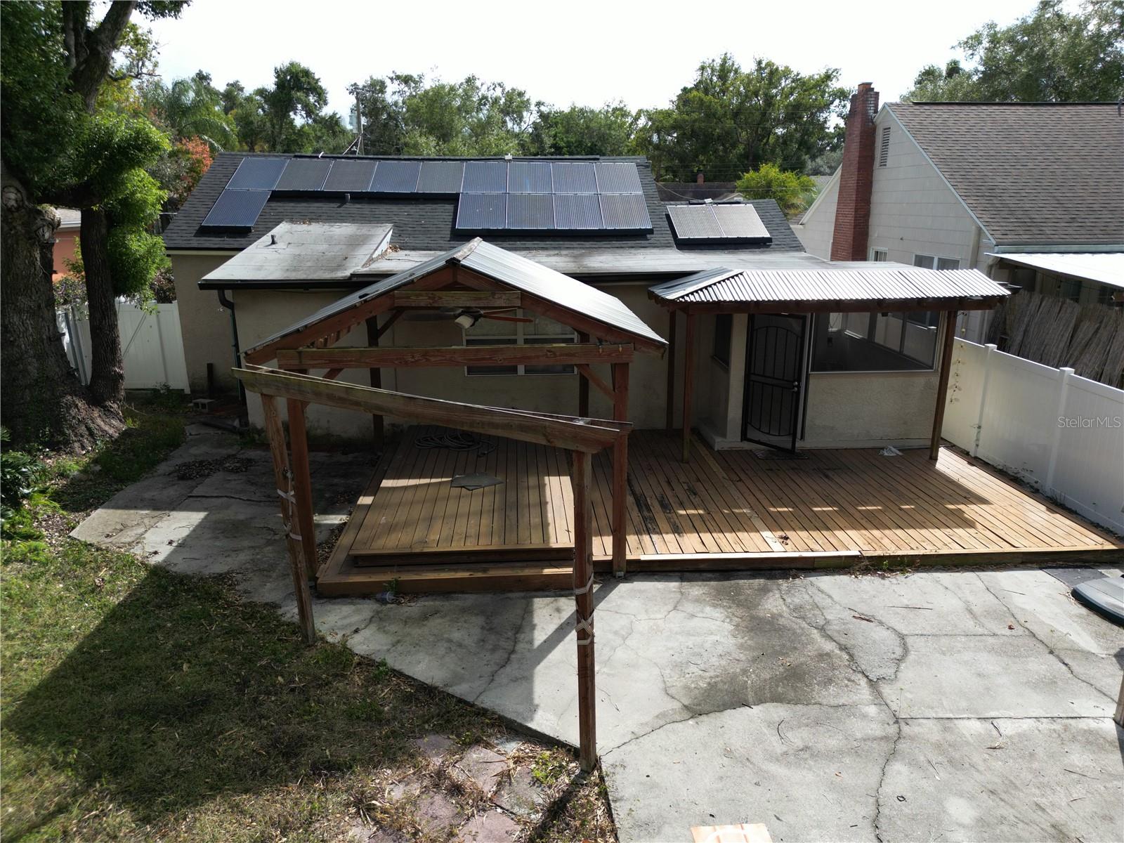 SHAWDOWLAWN 1ST ADD - Residential Lease