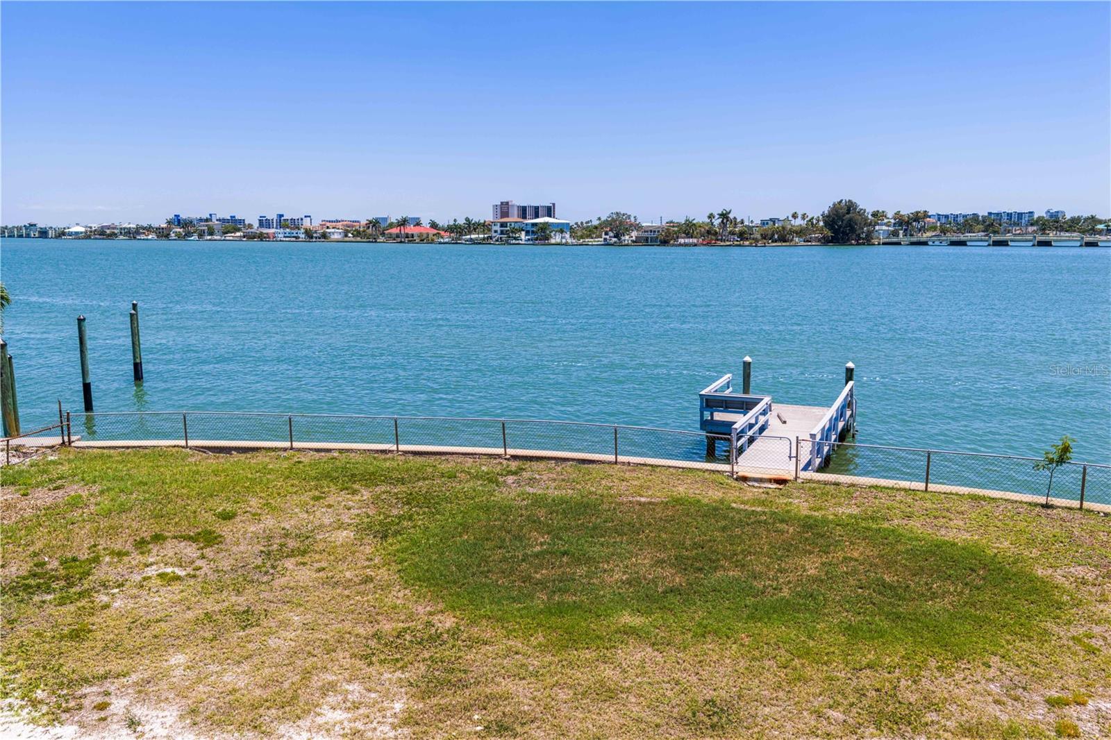 ISLE OF PALMS 1ST ADD - Land