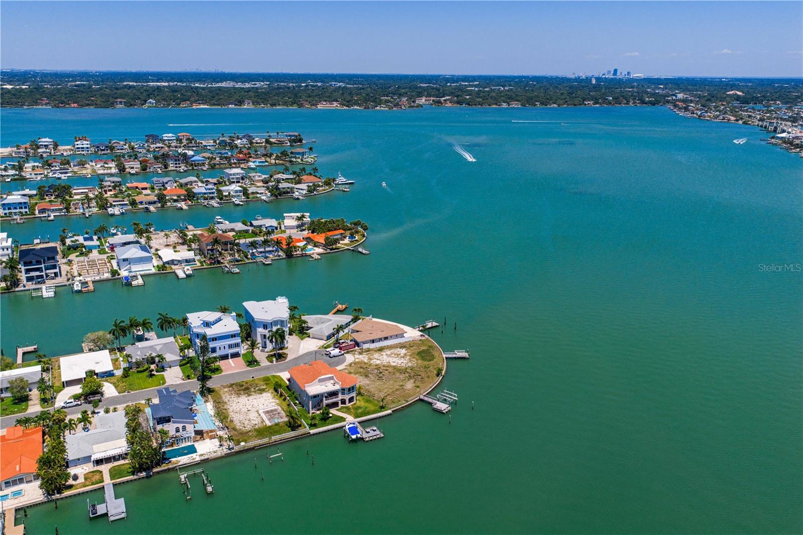 ISLE OF PALMS 1ST ADD - Land