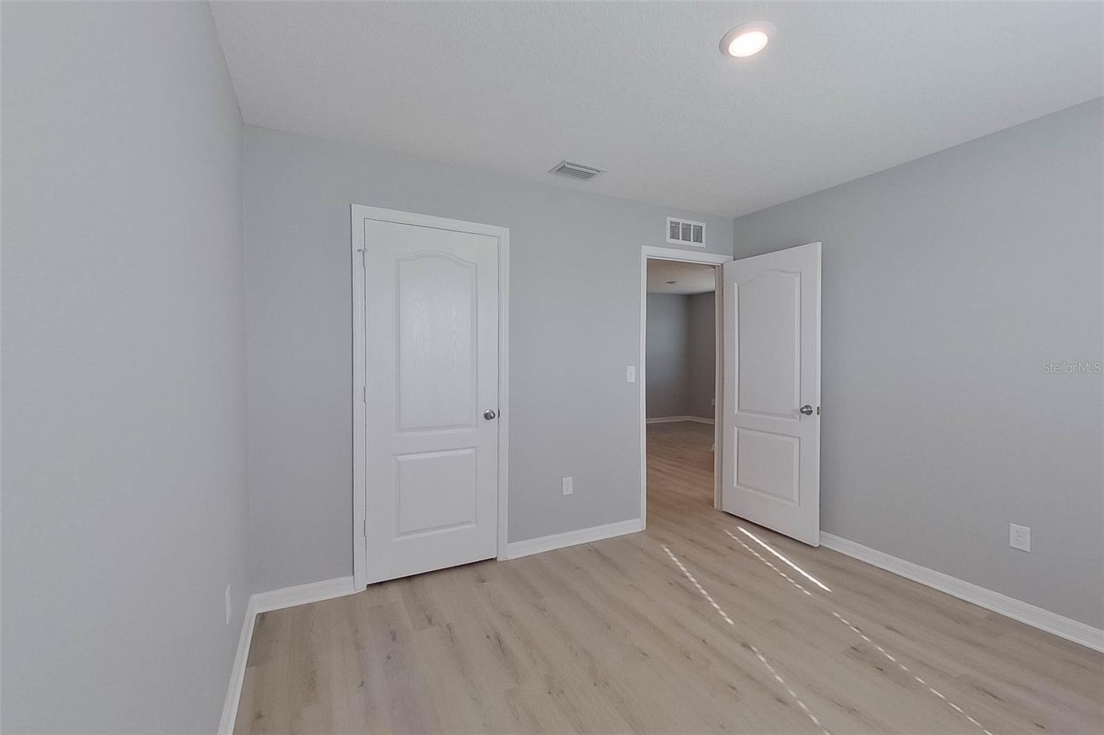 TRILBY XING PH 1 - Residential Lease