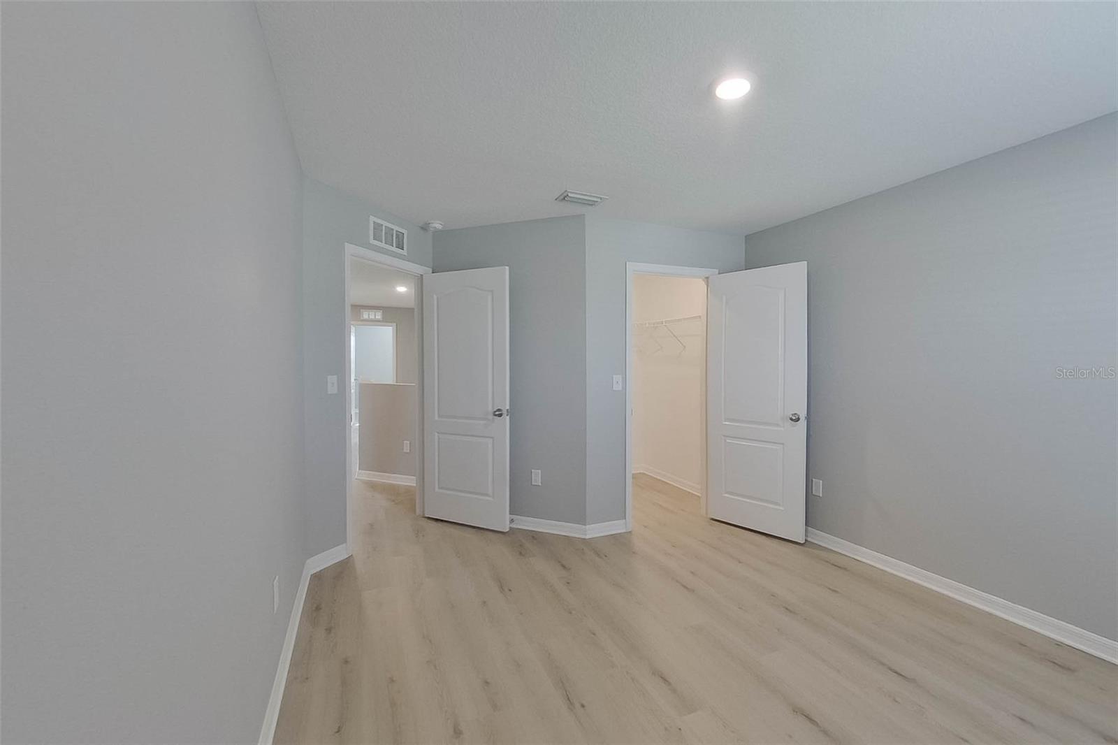 TRILBY XING PH 1 - Residential Lease