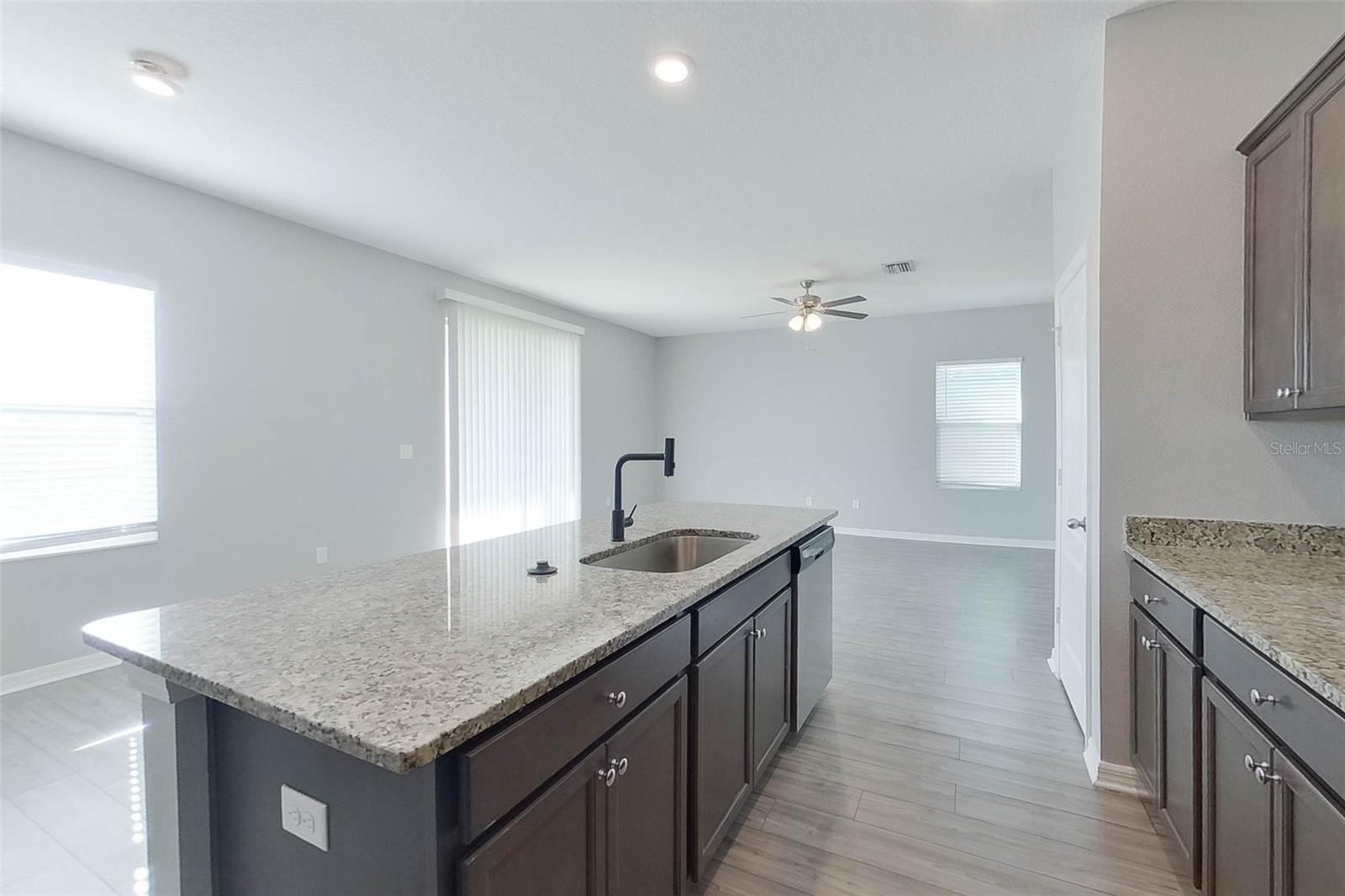 TRILBY XING PH 1 - Residential Lease