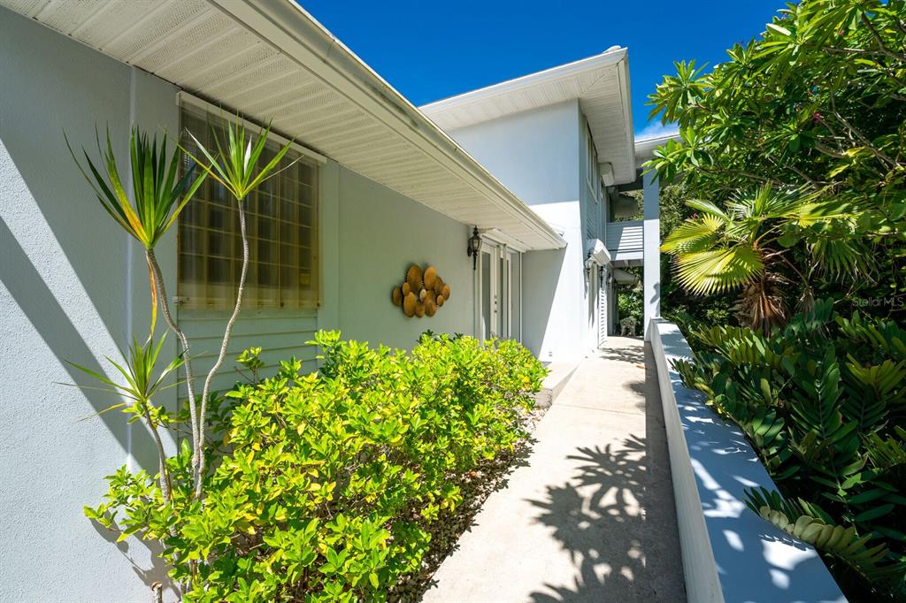 MANASOTA KEY - Residential