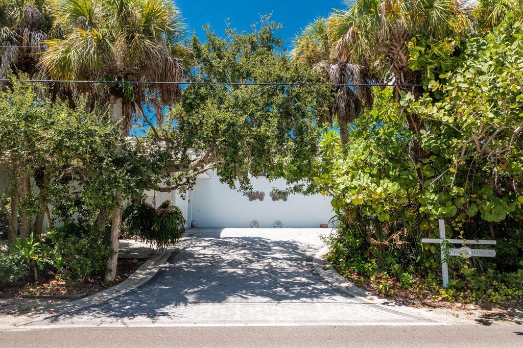 MANASOTA KEY - Residential