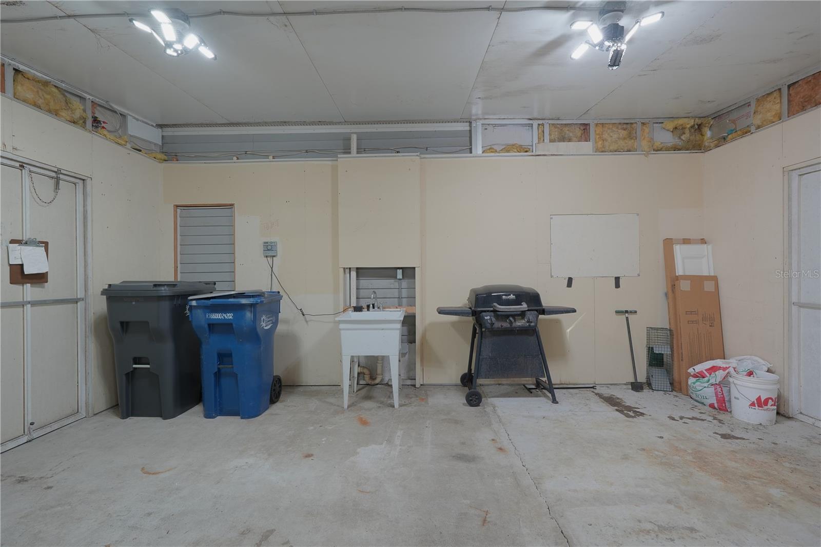 IMPERIAL LAKES ESTATES UNIT II - Residential