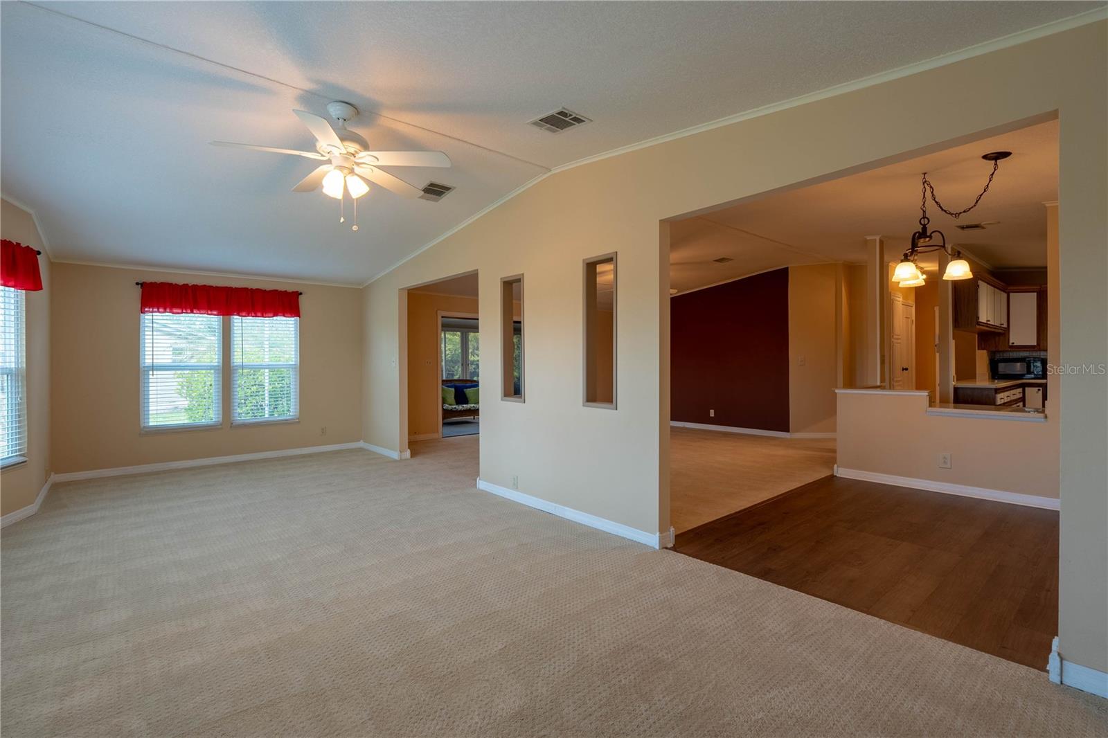 IMPERIAL LAKES ESTATES UNIT II - Residential