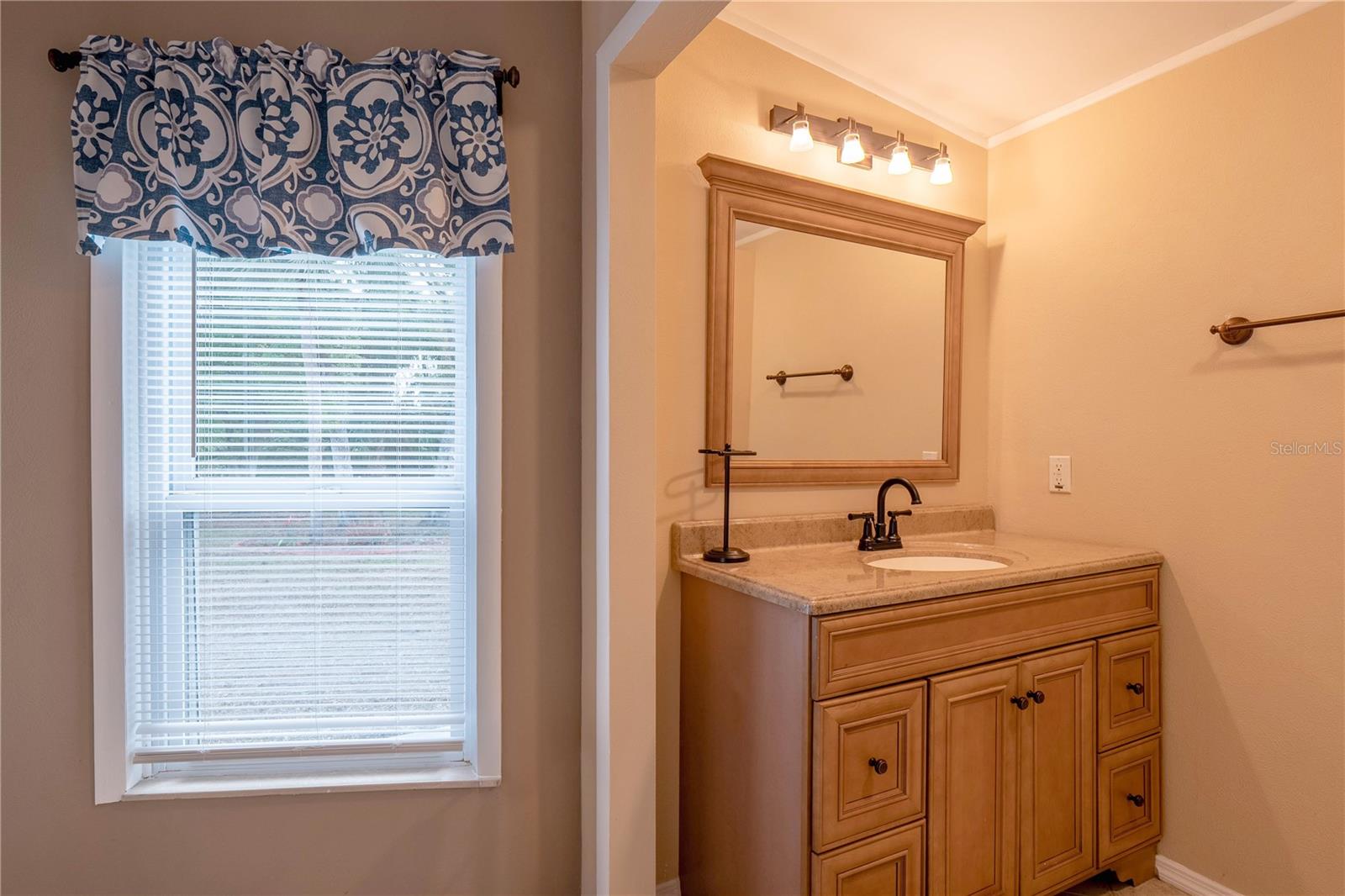 IMPERIAL LAKES ESTATES UNIT II - Residential