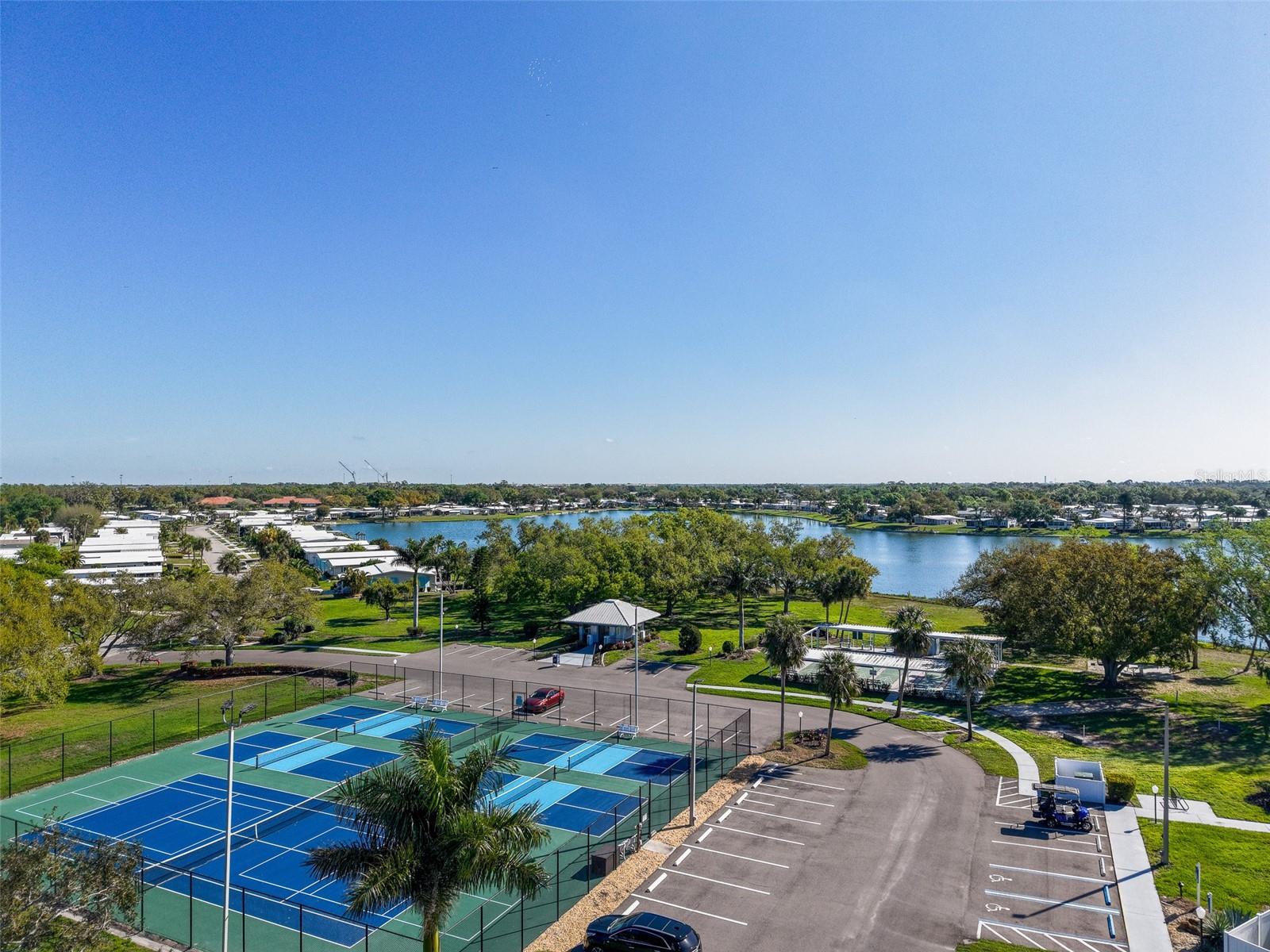 IMPERIAL LAKES ESTATES UNIT II - Residential