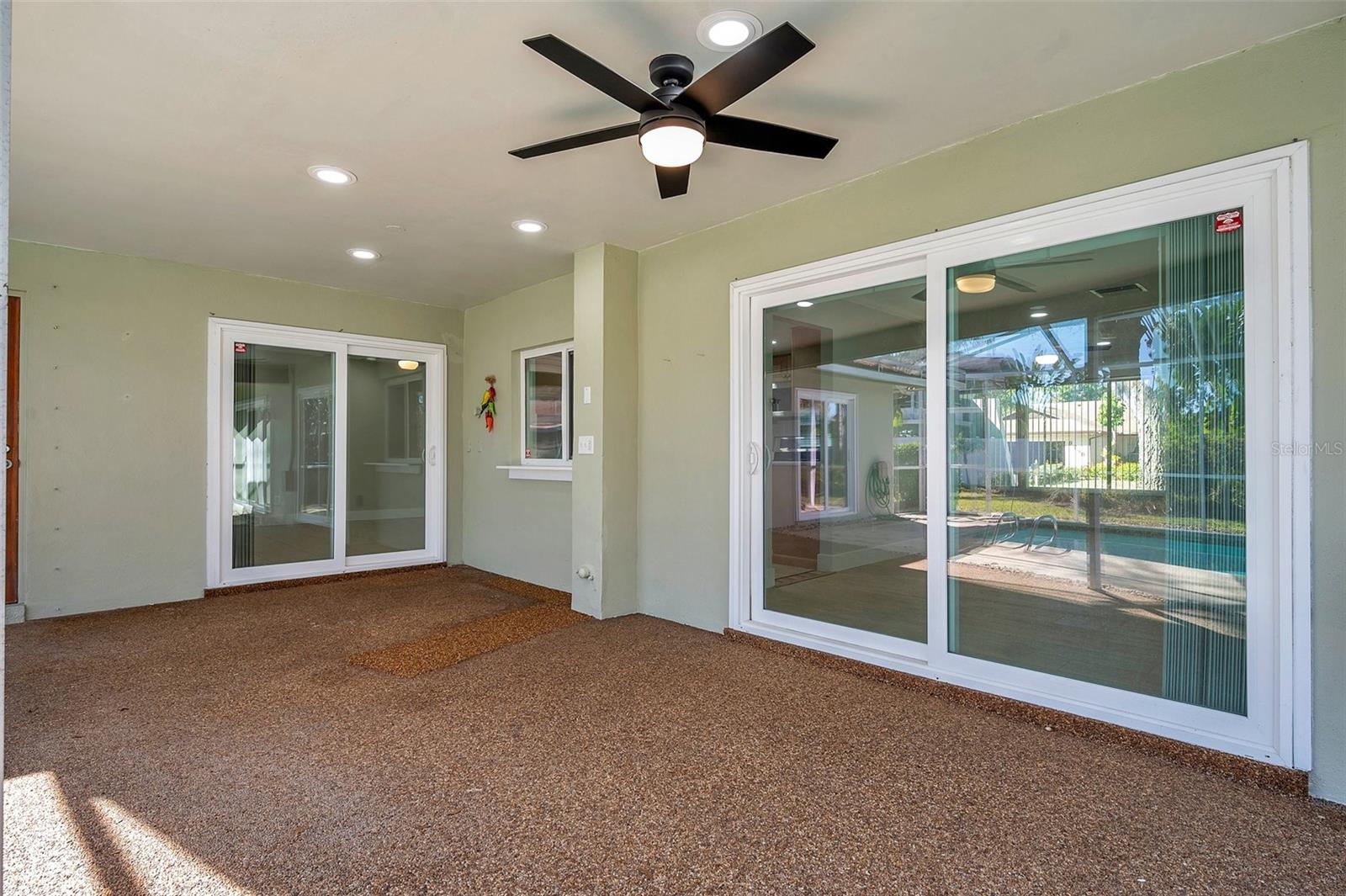 BARDMOOR GOLF VIEW ESTATE 4TH ADD - Residential