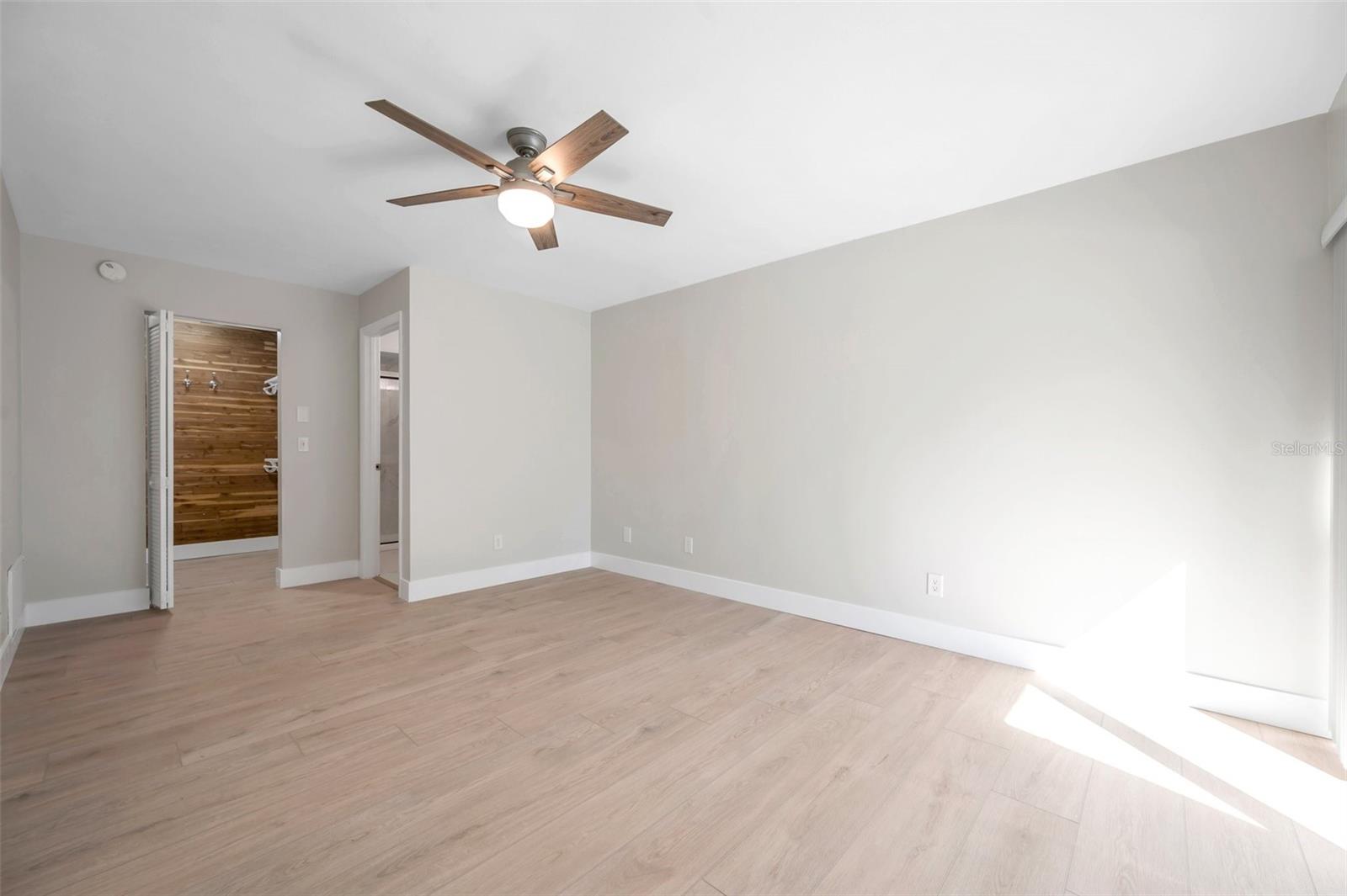 BARDMOOR GOLF VIEW ESTATE 4TH ADD - Residential