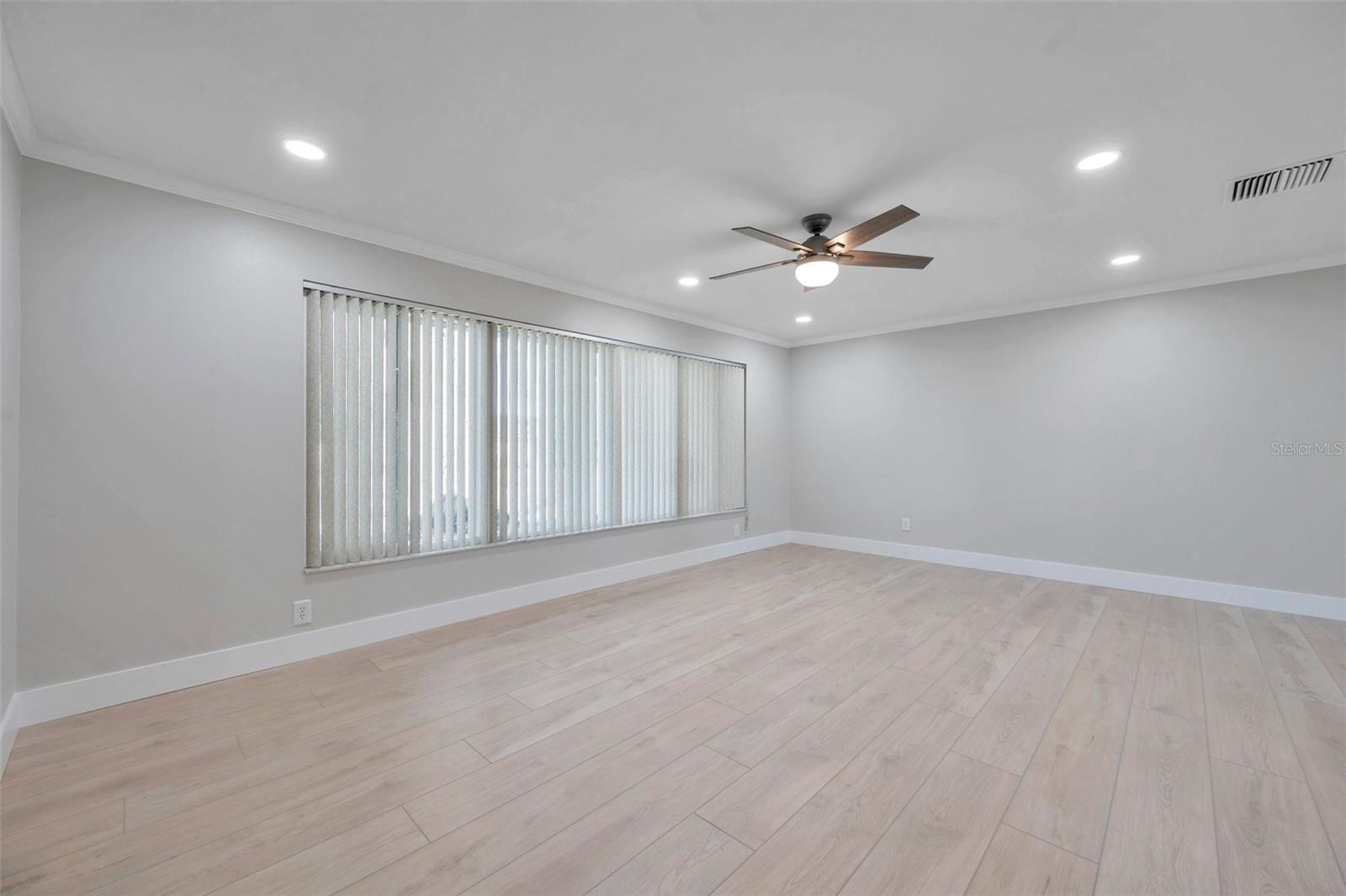 BARDMOOR GOLF VIEW ESTATE 4TH ADD - Residential