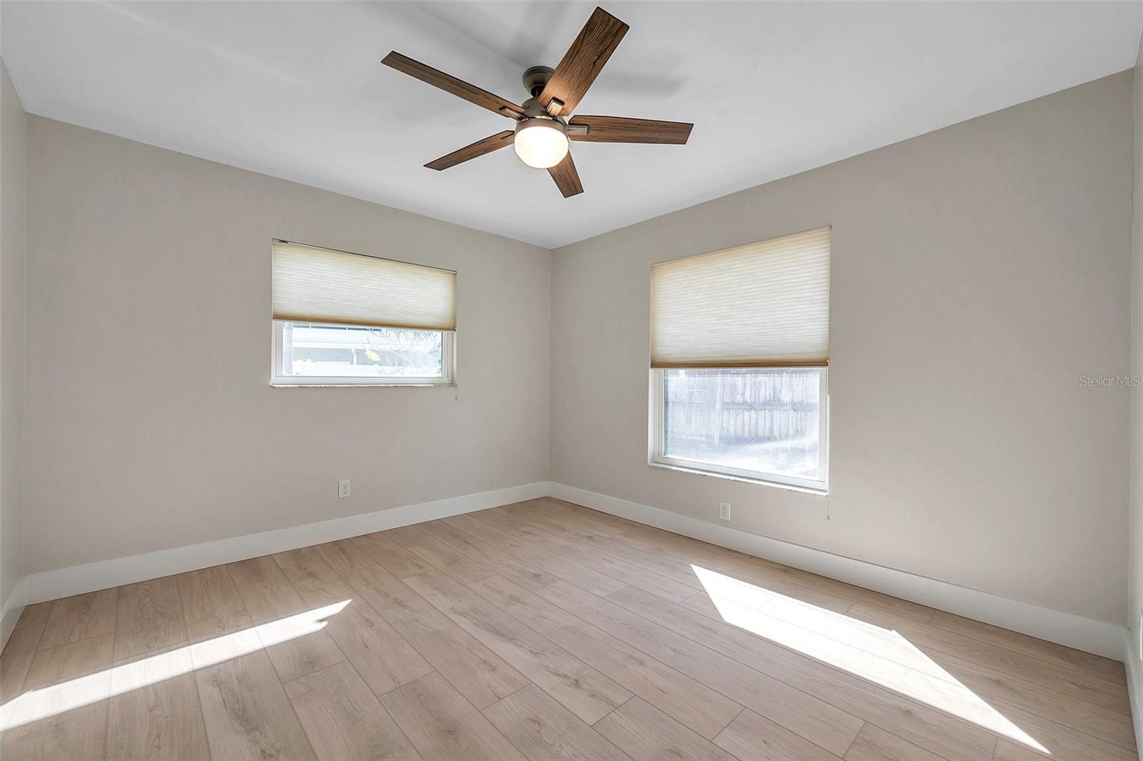 BARDMOOR GOLF VIEW ESTATE 4TH ADD - Residential