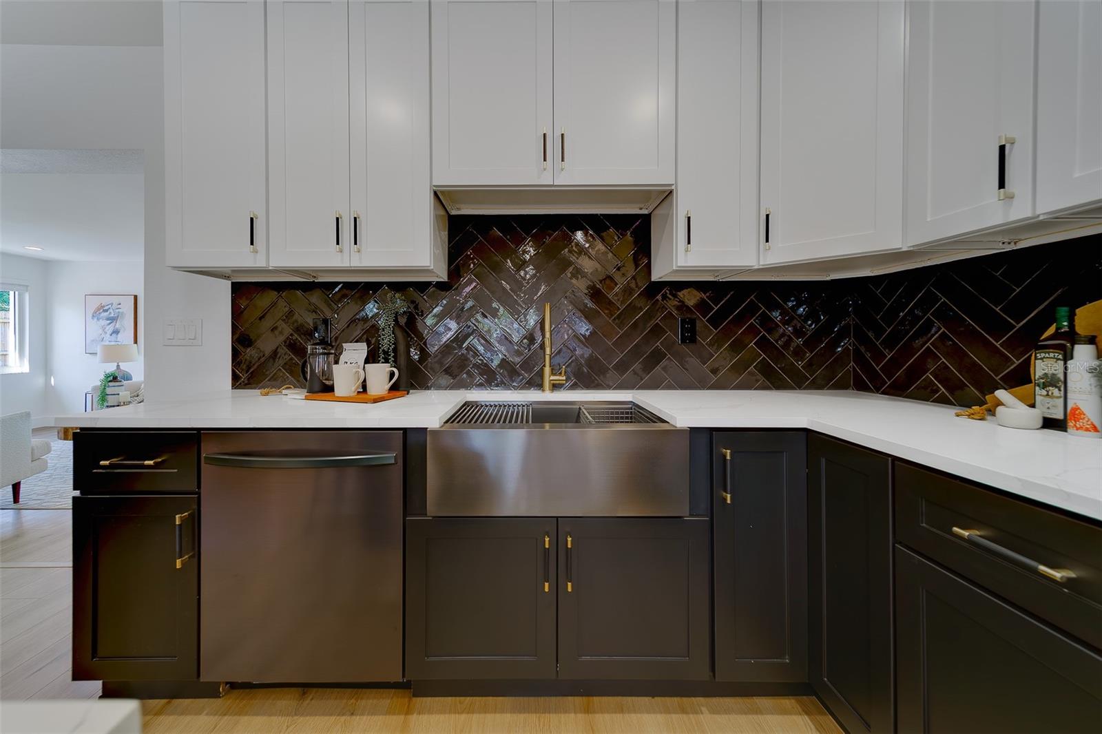 SHERWOOD FOREST SUB - Residential