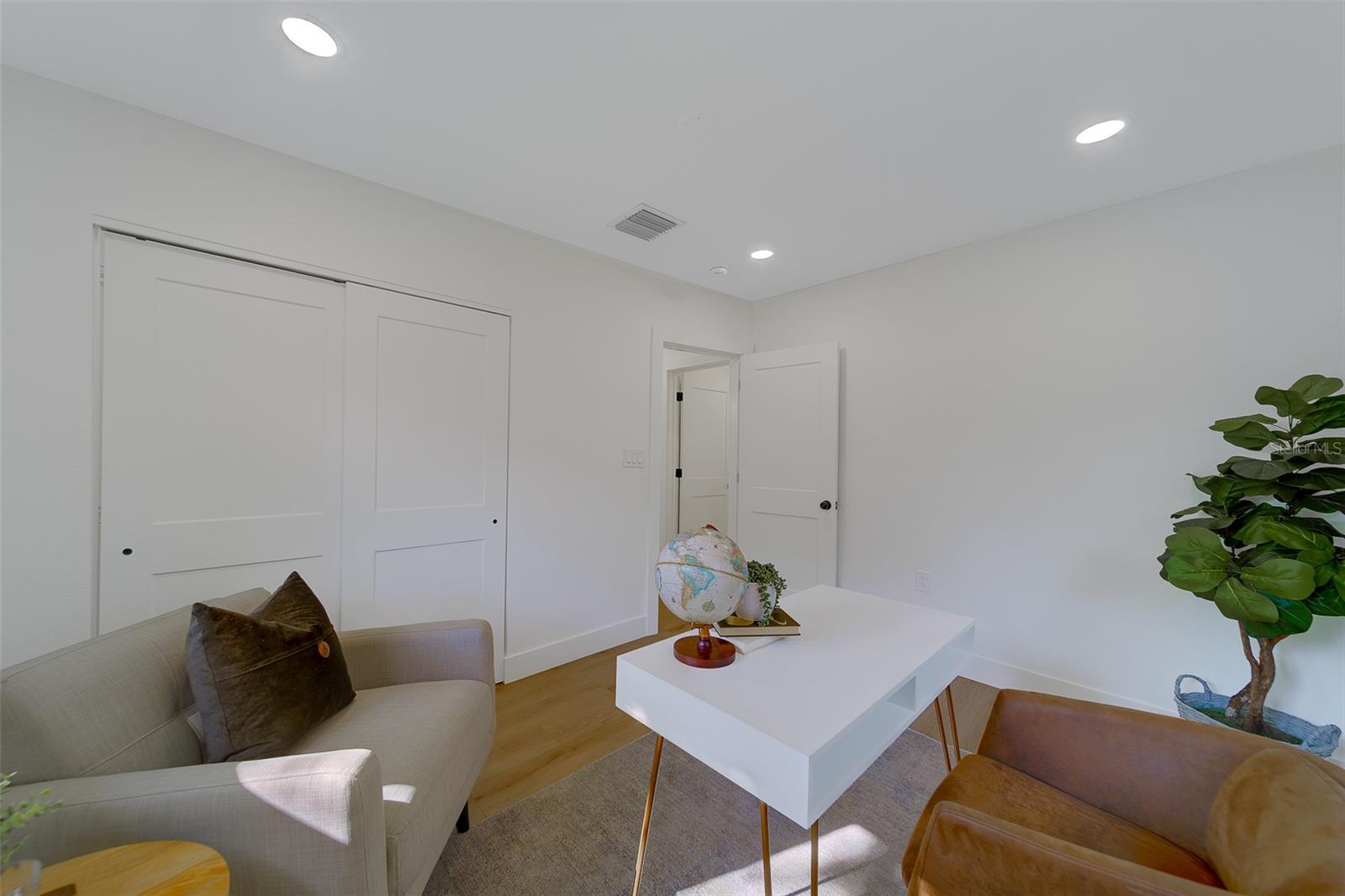 SHERWOOD FOREST SUB - Residential