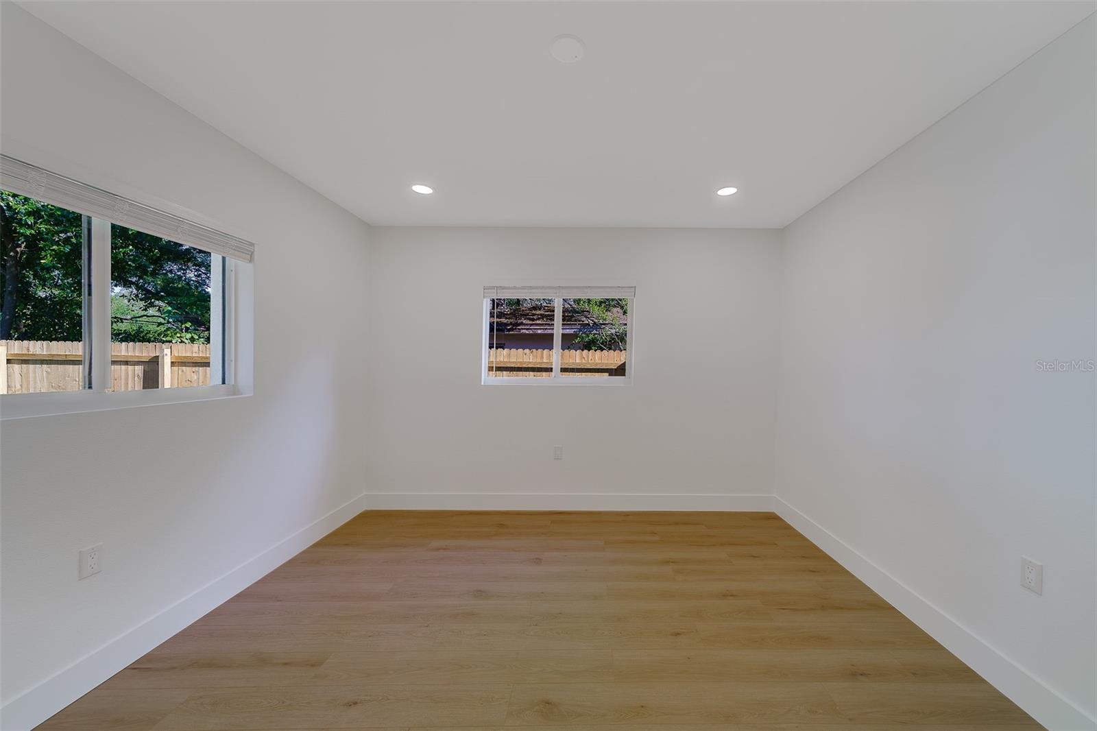 SHERWOOD FOREST SUB - Residential