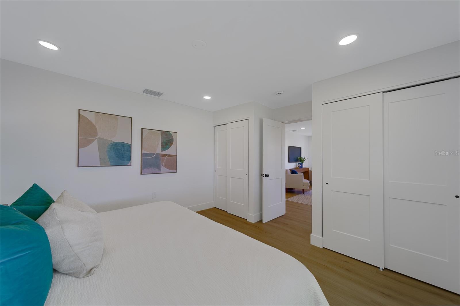 SHERWOOD FOREST SUB - Residential