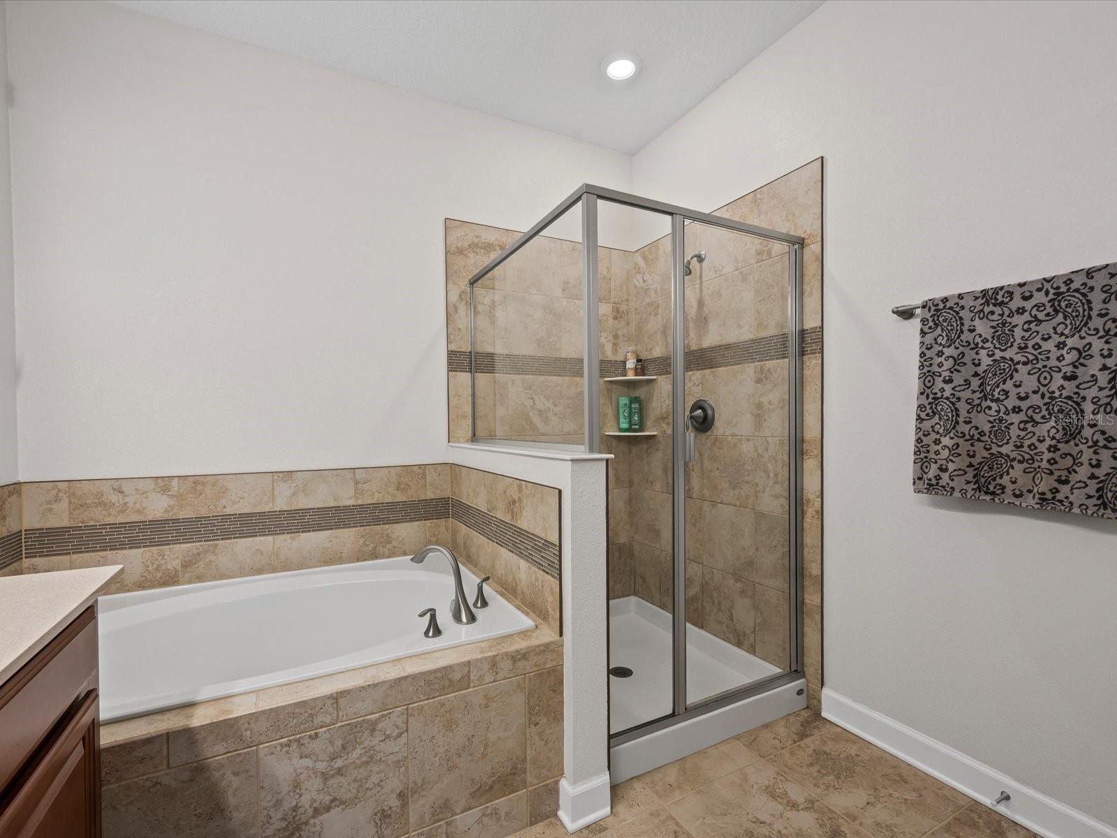 DRAYTON-PRESTON WOODS/PROVIDEN - Residential