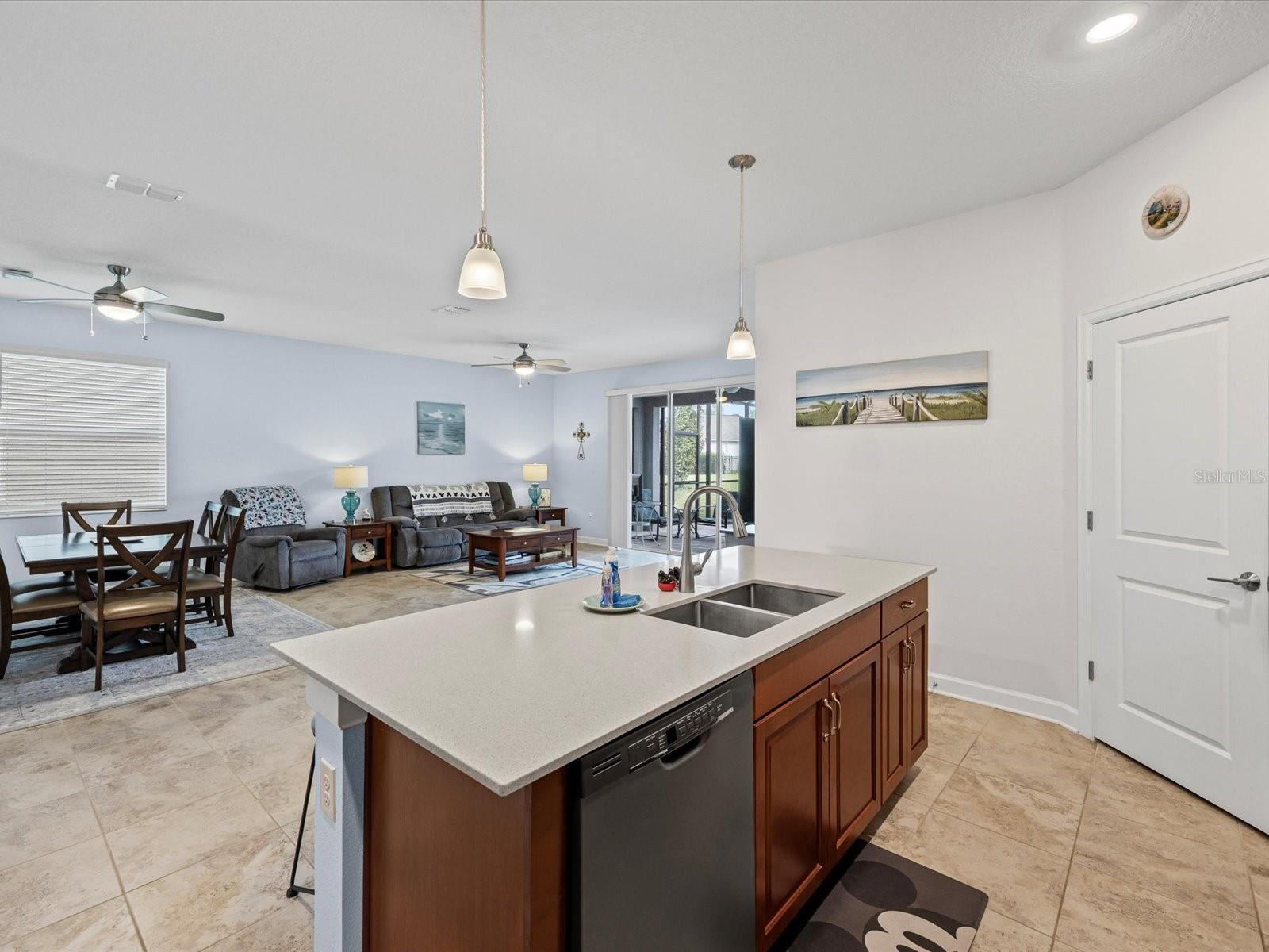 DRAYTON-PRESTON WOODS/PROVIDEN - Residential