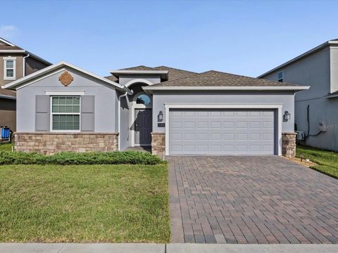 Photo of 514 Brunswick Drive, Davenport, FL 33837 (MLS # O6353673)