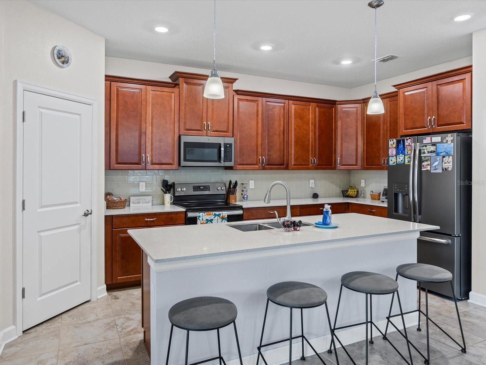 DRAYTON-PRESTON WOODS/PROVIDEN - Residential