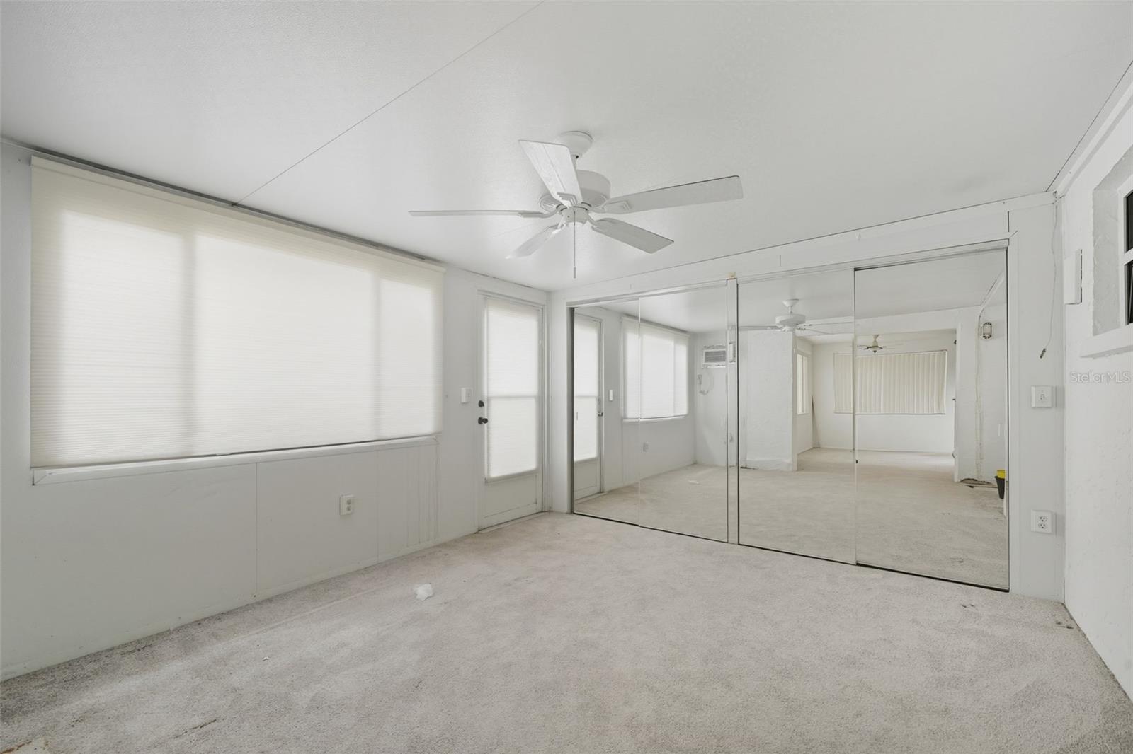 HOLIDAY LAKE ESTATES - Residential