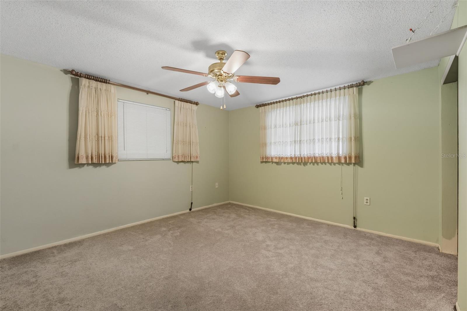 HOLIDAY LAKE ESTATES - Residential