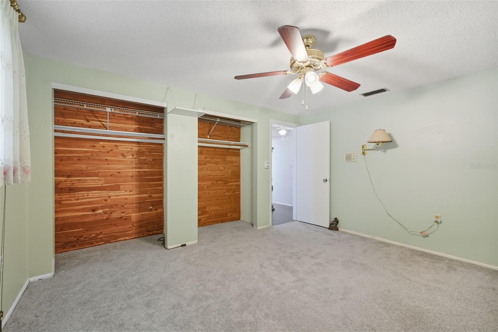 HOLIDAY LAKE ESTATES - Residential