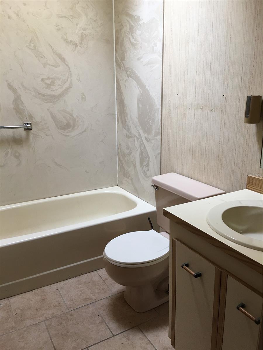 Gas Lite Square - Residential