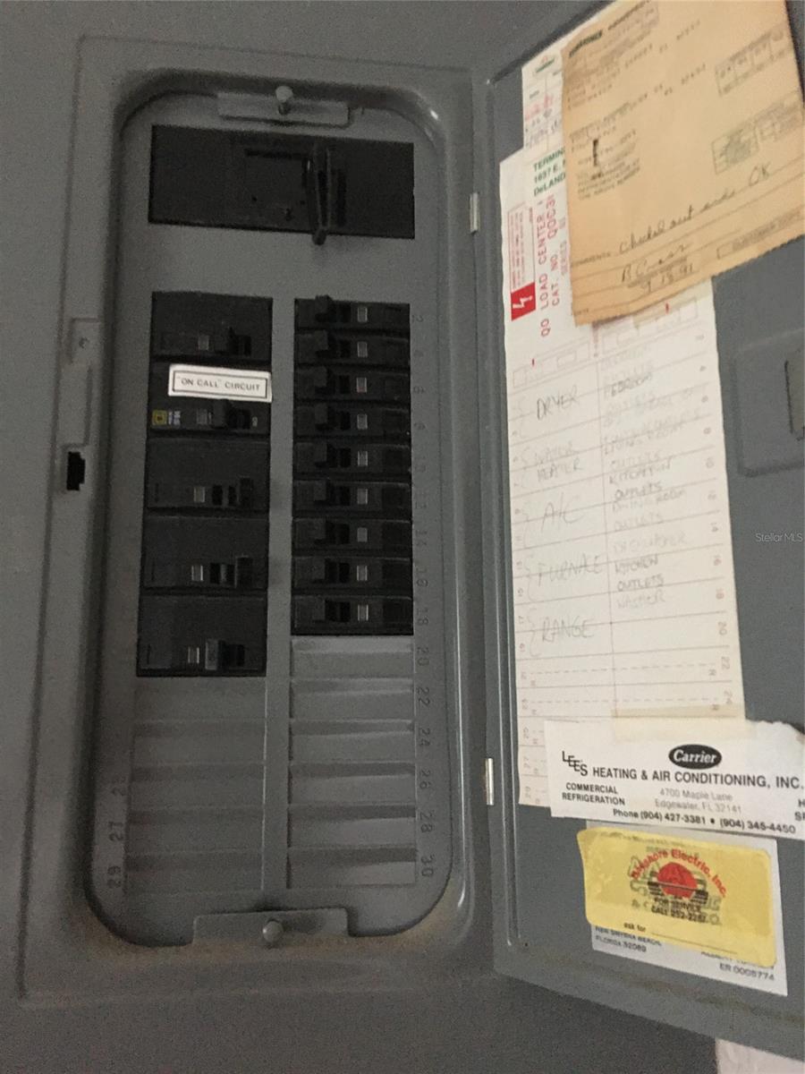 Gas Lite Square - Residential