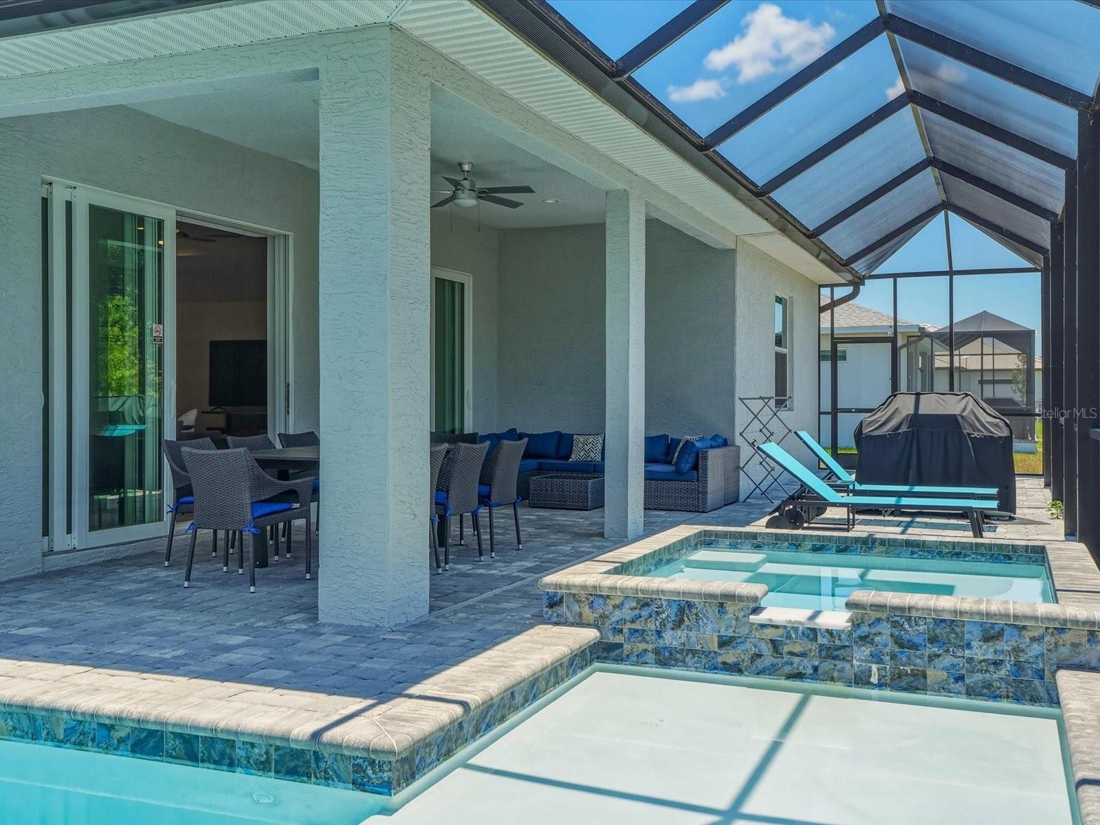 PAR VIEW ESTATES - Residential