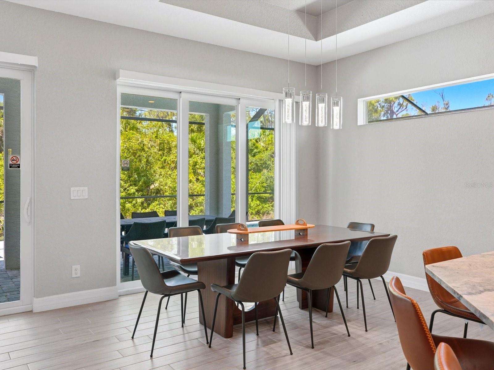 PAR VIEW ESTATES - Residential