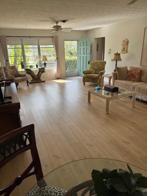 SOUTH VENICE - Residential