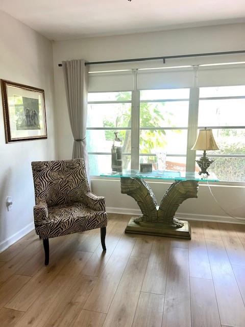 SOUTH VENICE - Residential